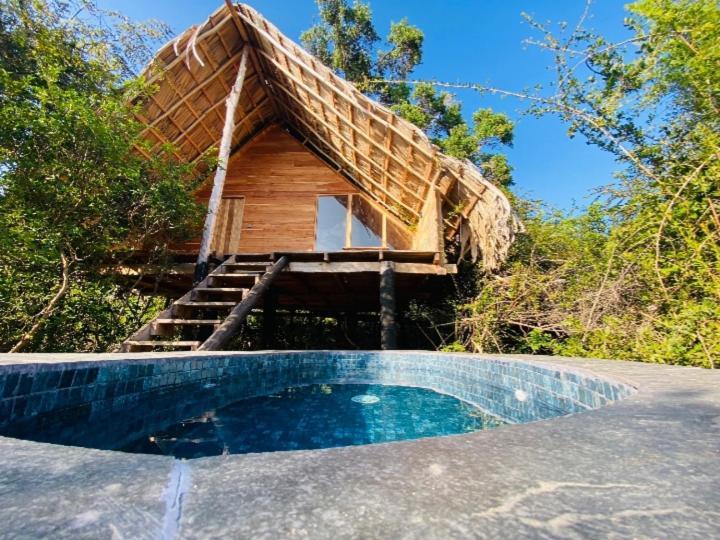 Mamba Yala Hotel Тисамахарама Екстериор снимка